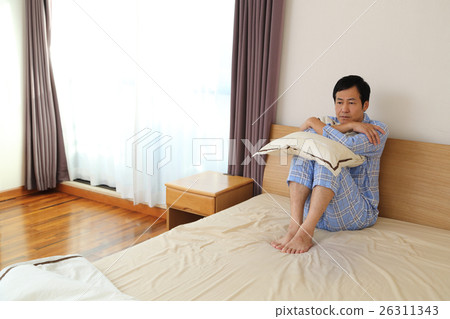 Middle-aged man 26311343