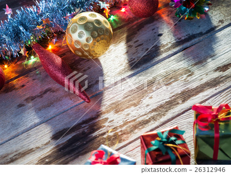 toys on wood 26312946