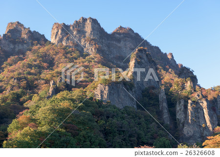 Myogi山在晚上 26326608