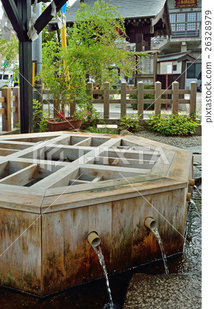 Matsumoto Walking: Genichi's Well Matsumoto Walking: Genichi's Well 26328979