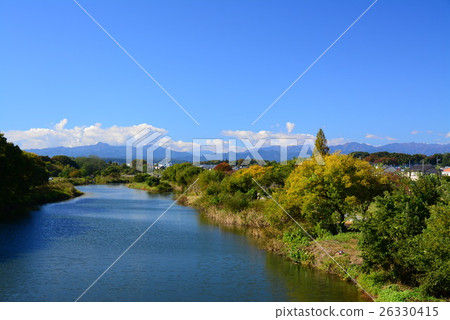 Okutama seen from the Iruma river 26330415