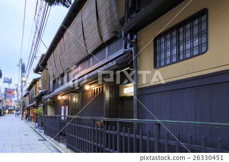 Kyoto · Gion · Shinbashi 26330451