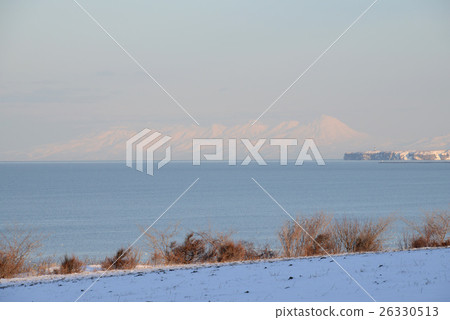 Winter landscape of Noge Cape Winter landscape of Noge Cape 26330513
