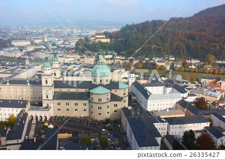 從薩爾茨堡要塞的薩爾茨堡Hohens老城 26335427