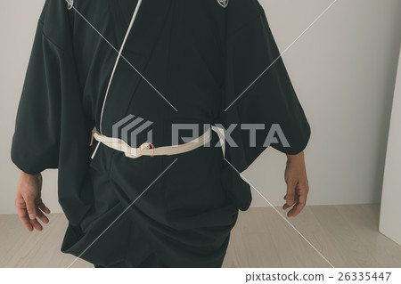 man's formal divided skirt, faceless, knot 26335447