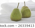 Bath towels and pears 26339413