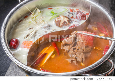 中國火鍋和特鍋中國火鍋和獨家鍋 26339859