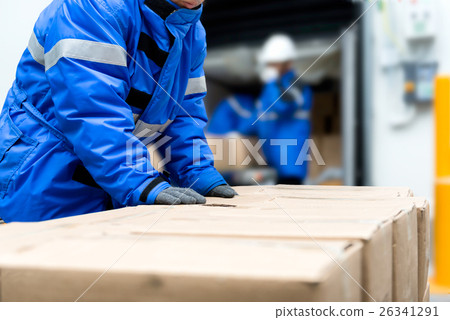 Import and export system 26341291