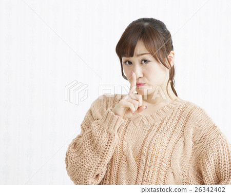 女性小姐微笑大學生生活方式畫象 26342402