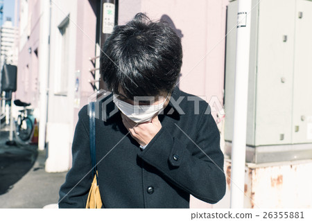 男人咳嗽 26355881