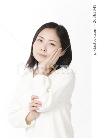 面對一位年輕的女士 26363049