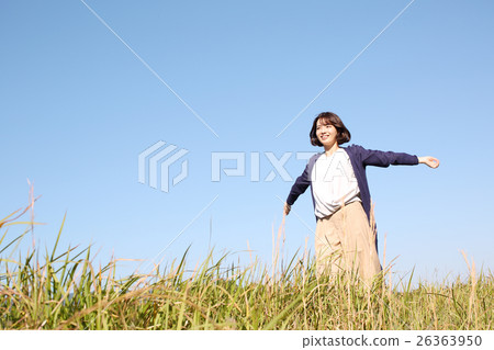 Female Portrait (Autumn) 26363950