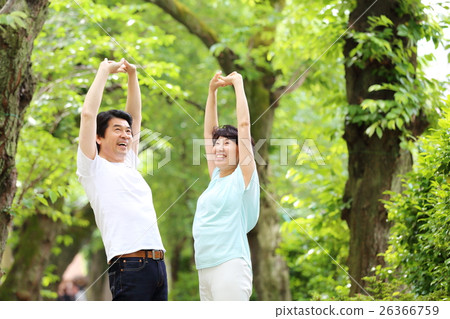 生活方式中間情侶公園 26366759