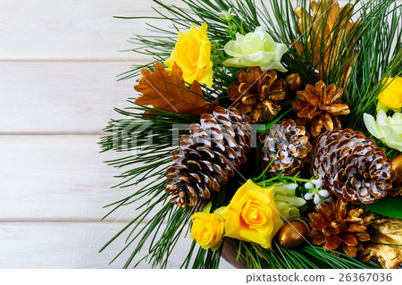 Christmas decoration with golden pine cones Christmas decoration with golden pine cones 26367036