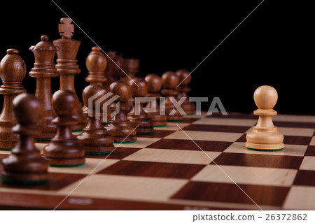 chess pieces 26372862