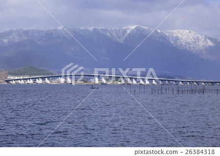 Hirafara Mountain system in winter and Lake Biwako Bridge 26384318