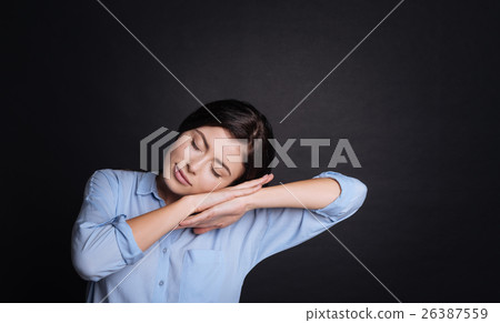 Pleasamt tired woman sleeping Pleasamt tired woman sleeping 26387559