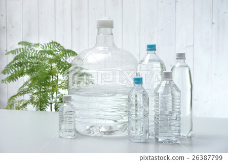 drinking water drinking water 26387799