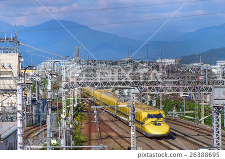 Doctor yellow 26388695