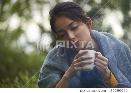 Female portrait enjoying country life 26390031