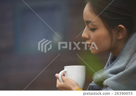 Female portrait enjoying country life 26390055