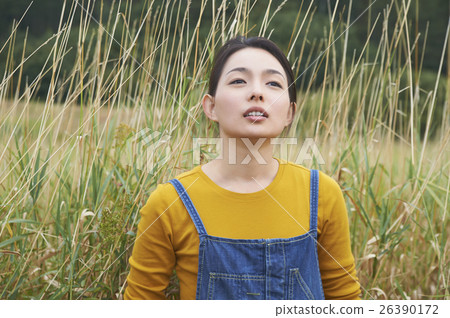 Women looking at country life Women looking at country life 26390172