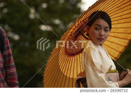 和服女性肖像 26390732