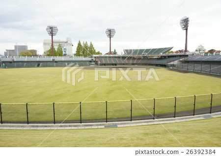 打開山野站 打開山野站 26392384