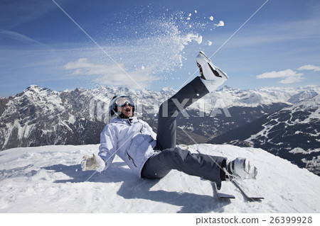 Snow, ski, sun and fun Snow, ski, sun and fun 26399928