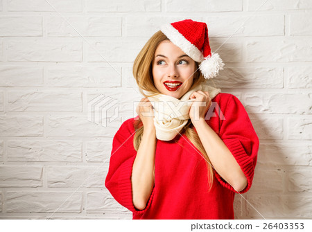 Happy Smiling Christmas Girl in Red Winter Clothes 26403353