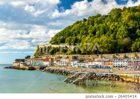 Houses on the seaside of San Sebastian - Spain 26405414