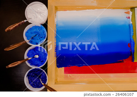 cold tone color 26406107