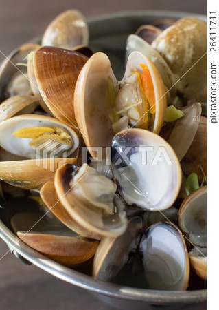 Cooked Cockles 26411711