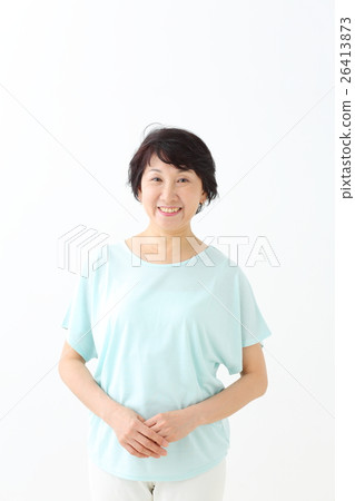 Middle female portrait 26413873