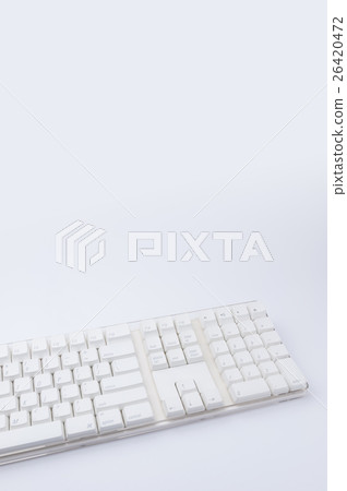 白色鍵盤 26420472