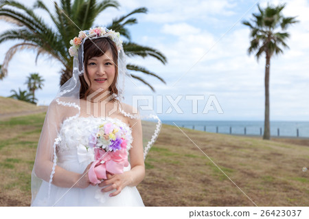 孕婦寫真婚紗禮服亮相 26423037