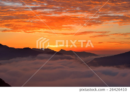 Takachiho's sea of clouds 26426410