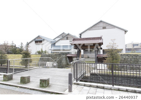 Fukui Castle Temple gate tower 26440937