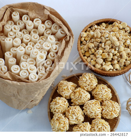 Vietnamese street food, rice cake Vietnamese street food, rice cake 26442817