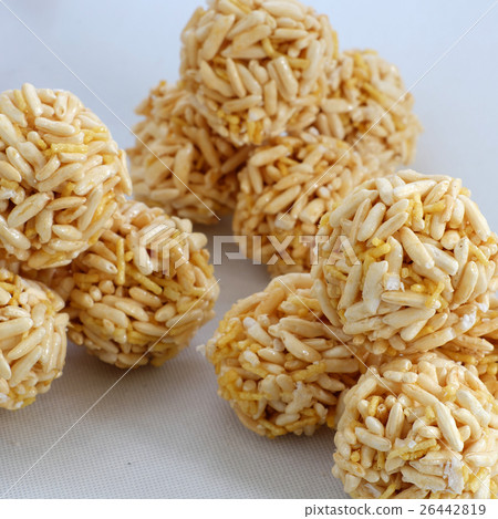 Vietnamese street food, rice cake Vietnamese street food, rice cake 26442819