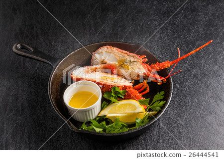 Grilled Ise shrimp Butter sauce of the lobster 26444541