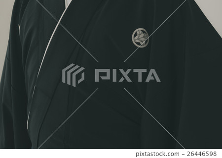clothing decorated with a family crest 