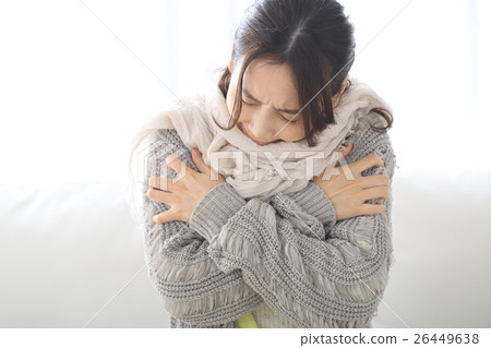 A female sensitive to cold A female sensitive to cold 26449638