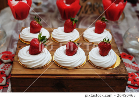 Cupcakes with Strawberry on the kendibare for the Cupcakes with Strawberry on the kendibare for the 26450463