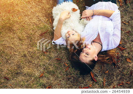 Mother and little daughter in a park 26454939
