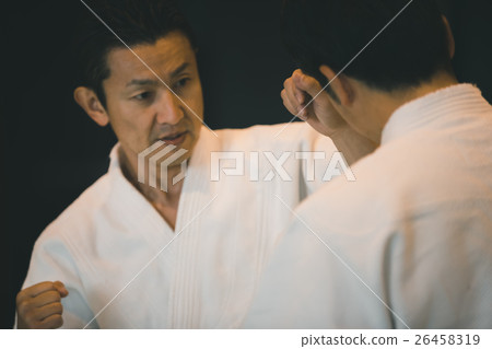 martial arts, person, male 26458319