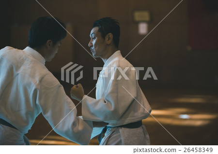 武術 人 人物 26458349