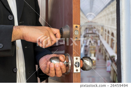 businessman open the door to blur department store businessman open the door to blur department store 26459494