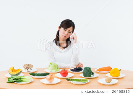 Young lady (vegetables) Young lady (vegetables) 26468815