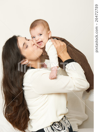 Mother and baby, happy family portrait Mother and baby, happy family portrait 26472789